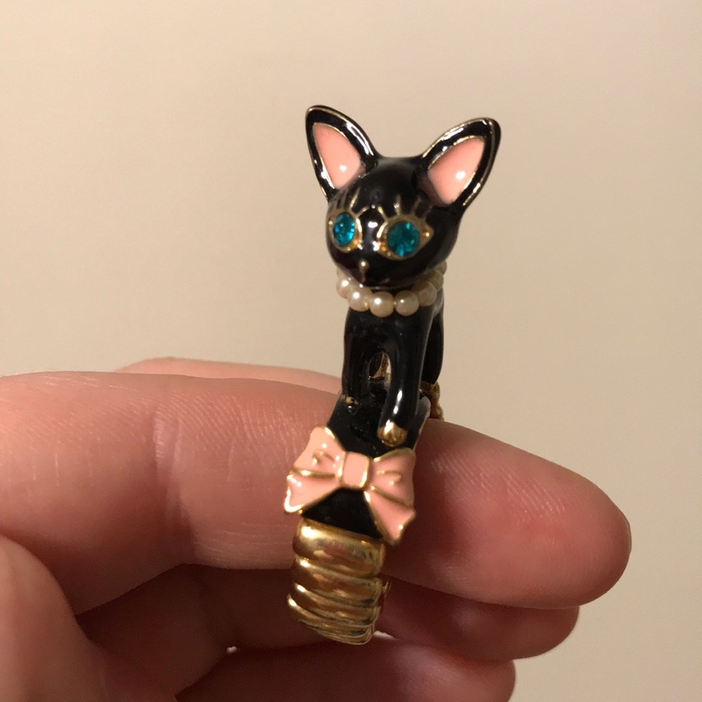 Betsey Johnson stretchy black cat ring